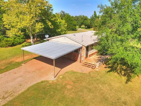 6716 E Waterloo Rd, Edmond, OK 73034 photo 29