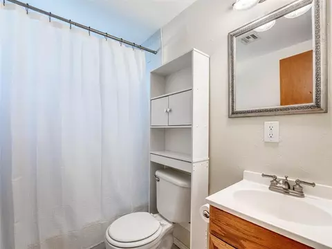 6716 E Waterloo Rd, Edmond, OK 73034 photo 12
