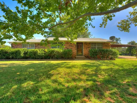6716 E Waterloo Rd, Edmond, OK 73034 photo 38