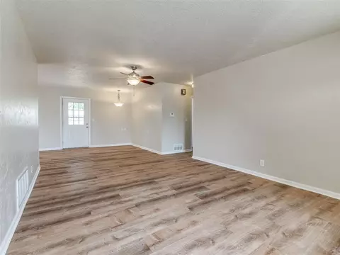 533 Clearview Dr, Norman, OK 73072 photo 8