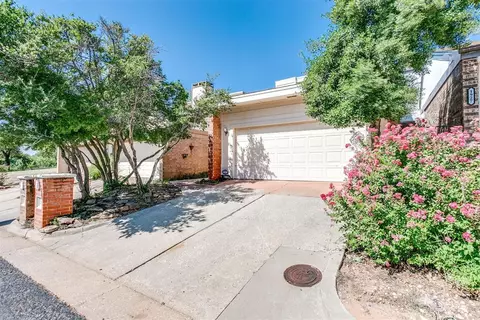 1925 Three Stars Rd, Edmond, OK 73034