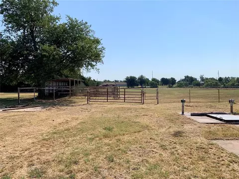 5835 Spring Mill Rd, Norman, OK 73069 photo 27