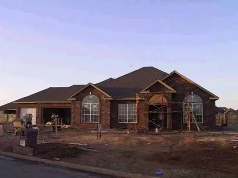 12305 Westgate, Yukon, OK 73099 photo 1