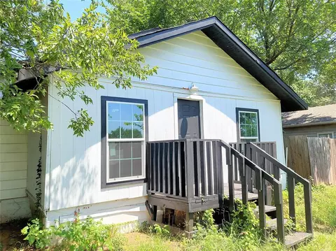 424 E 13th St, Chandler, OK 74834