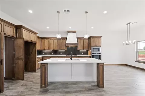 1105 Kimberlin Ln, Tuttle, OK 73089 photo 9