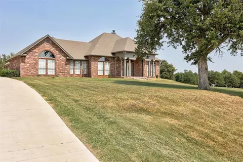 4000 Old Country Cir, Edmond, OK 73034