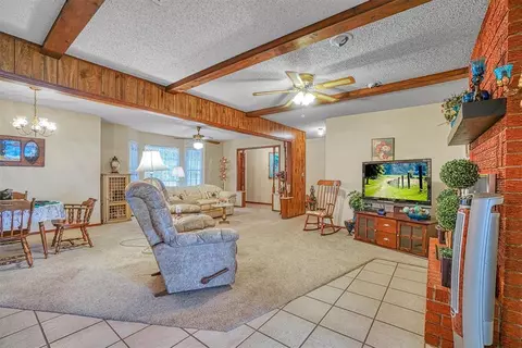 20425 E County Road 1567, Altus, OK 73521 photo 4