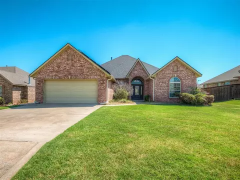2005 Lantana Cir, Shawnee, OK 74804