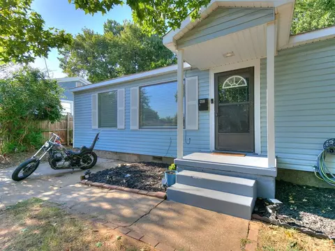 1208 E Carol Dr, Shawnee, OK 74804