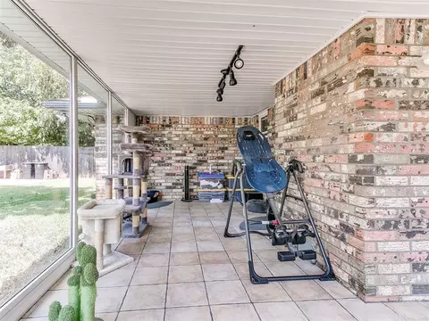 4005 N Riverside Dr, Bethany, OK 73008 photo 24