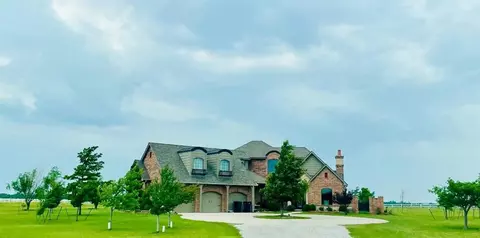 13013 N Morgan Rd, Yukon, OK 73099