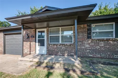 1516 Mcgregor Dr, Midwest City, OK 73110