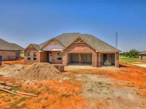 778 Ole Rock Creek Rd, Tuttle, OK 73089