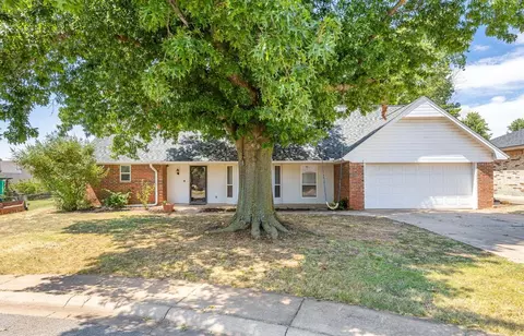 1708 Cheyney Ct, Norman, OK 73071