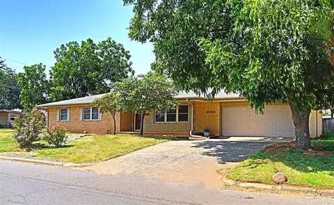 1005 N Kansas St, Weatherford, OK 73096