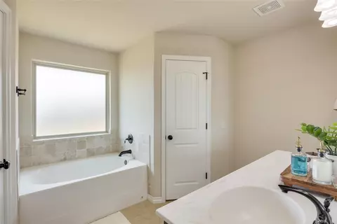 1504 Rangeline Rd, Norman, OK 73071 photo 23
