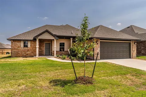 4513 Black Mesa Ln, Yukon, OK 73099