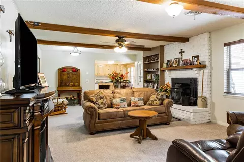 625 E Camelback Rd, Duncan, OK 73533 photo 9
