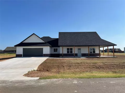 45119 Collin Ct, Shawnee, OK 74801