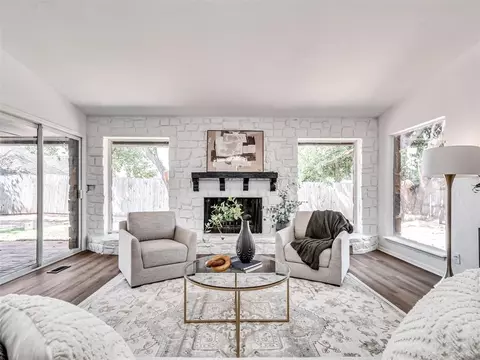 12105 Robinwood Pl, Oklahoma City, OK 73120