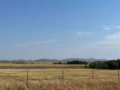 20355 SW Lee Blvd, Indiahoma, OK 73552