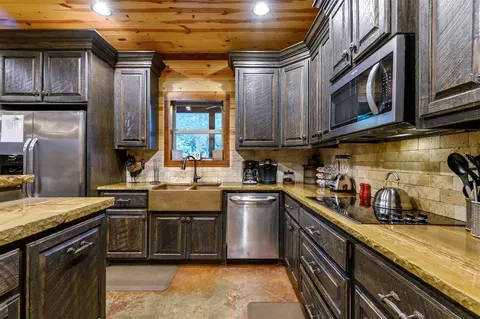 45 Mountain Pine Trl, Broken Bow, OK 74728 photo 16