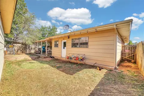 1111 Loyadell St, Altus, OK 73521 photo 30