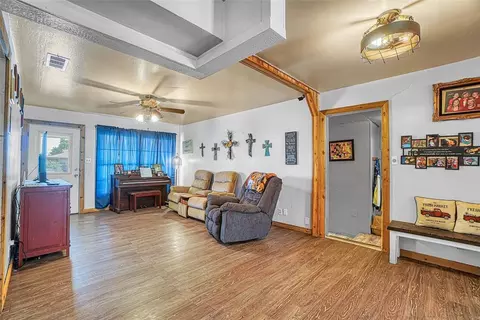 1111 Loyadell St, Altus, OK 73521 photo 5