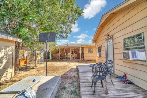 1111 Loyadell St, Altus, OK 73521 photo 29