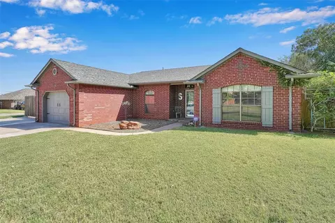 160 Blue Ridge Dr, Elk City, OK 73644