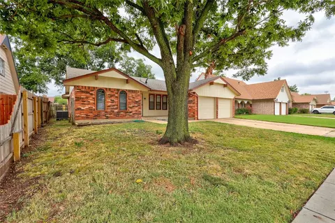 401 S Patterson Dr, Moore, OK 73160
