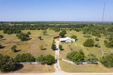 130 Rolling Hills Rd, Mcloud, OK 74851