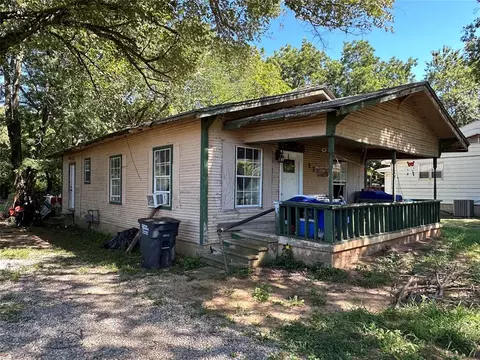 115 S Mckee St, Meeker, OK 74855