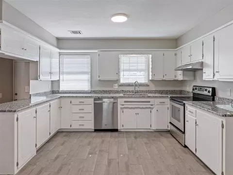 6908 S Drexel Ave, Oklahoma City, OK 73159