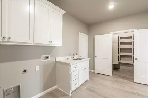 1200 Colonial Ave, Tuttle, OK 73089 photo 23