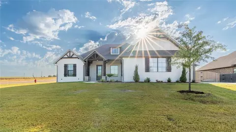 1200 Colonial Ave, Tuttle, OK 73089 photo 2