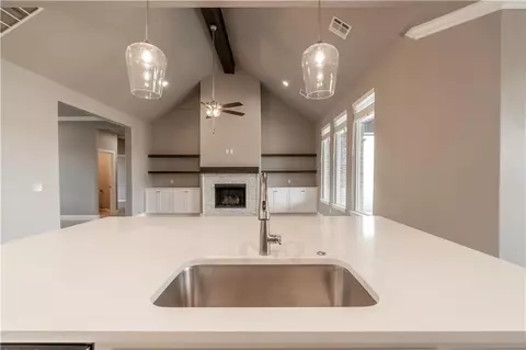 1200 Colonial Ave, Tuttle, OK 73089 photo 8