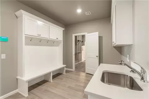 1200 Colonial Ave, Tuttle, OK 73089 photo 24