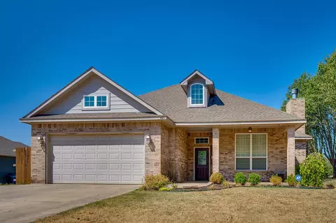 421 SE County Rd, Ada, OK 74820