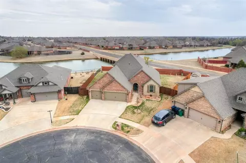 4801 NW 155th St, Edmond, OK 73013