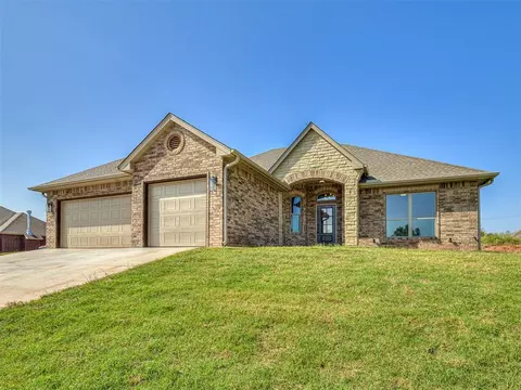 11501 White Tail Rdg, Guthrie, OK 73044