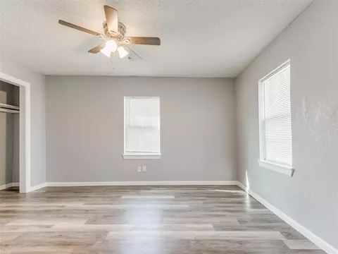 208 S Cimarron Rd, Tuttle, OK 73089 photo 20