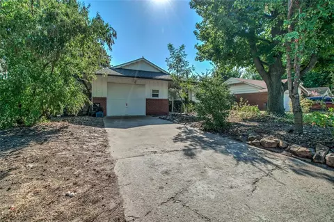 2308 N Wheeler Ave, Bethany, OK 73008