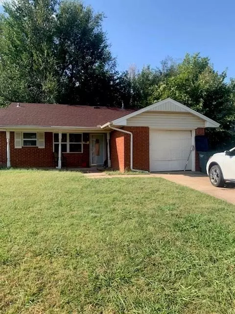 4744 SE 22nd St, Del City, OK 73115