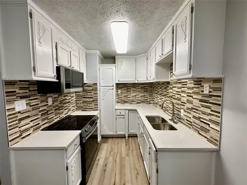 2910 NW 20th St, Oklahoma City, OK 73107