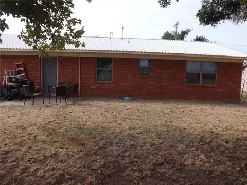 624 E Baseline Rd, Tipton, OK 73570 photo 24