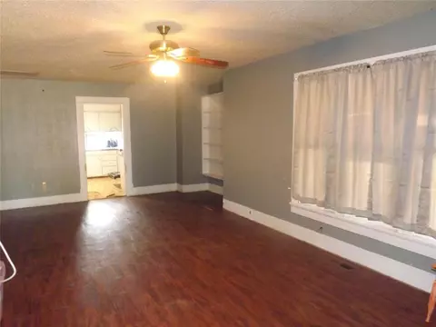 401 E Main St, Tipton, OK 73570 photo 8