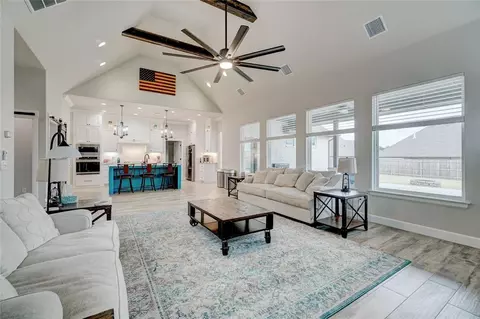 5709 Copper Stone Ct, Mustang, OK 73064