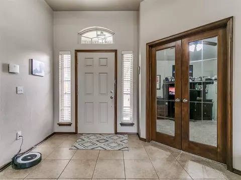 9104 Ians Pl, Moore, OK 73160 photo 8
