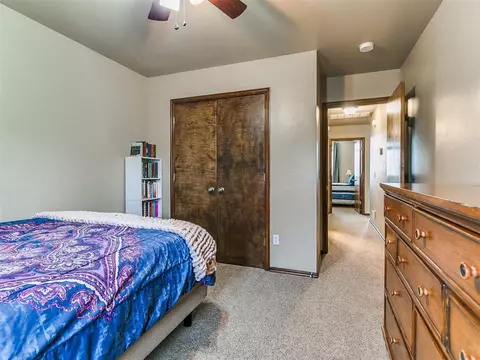 9104 Ians Pl, Moore, OK 73160 photo 27